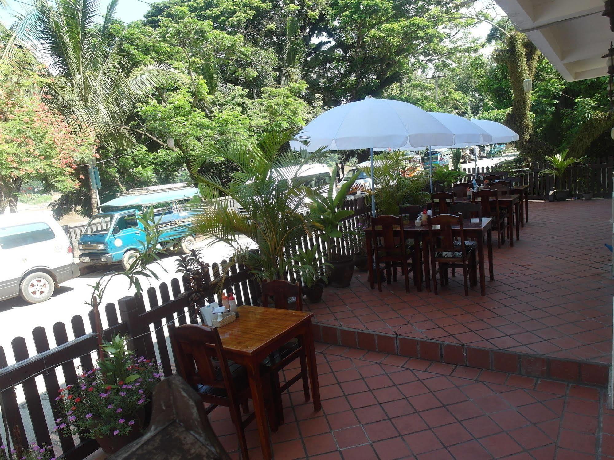 Mekong Sunset View Hotel Luang Prabang Exterior photo