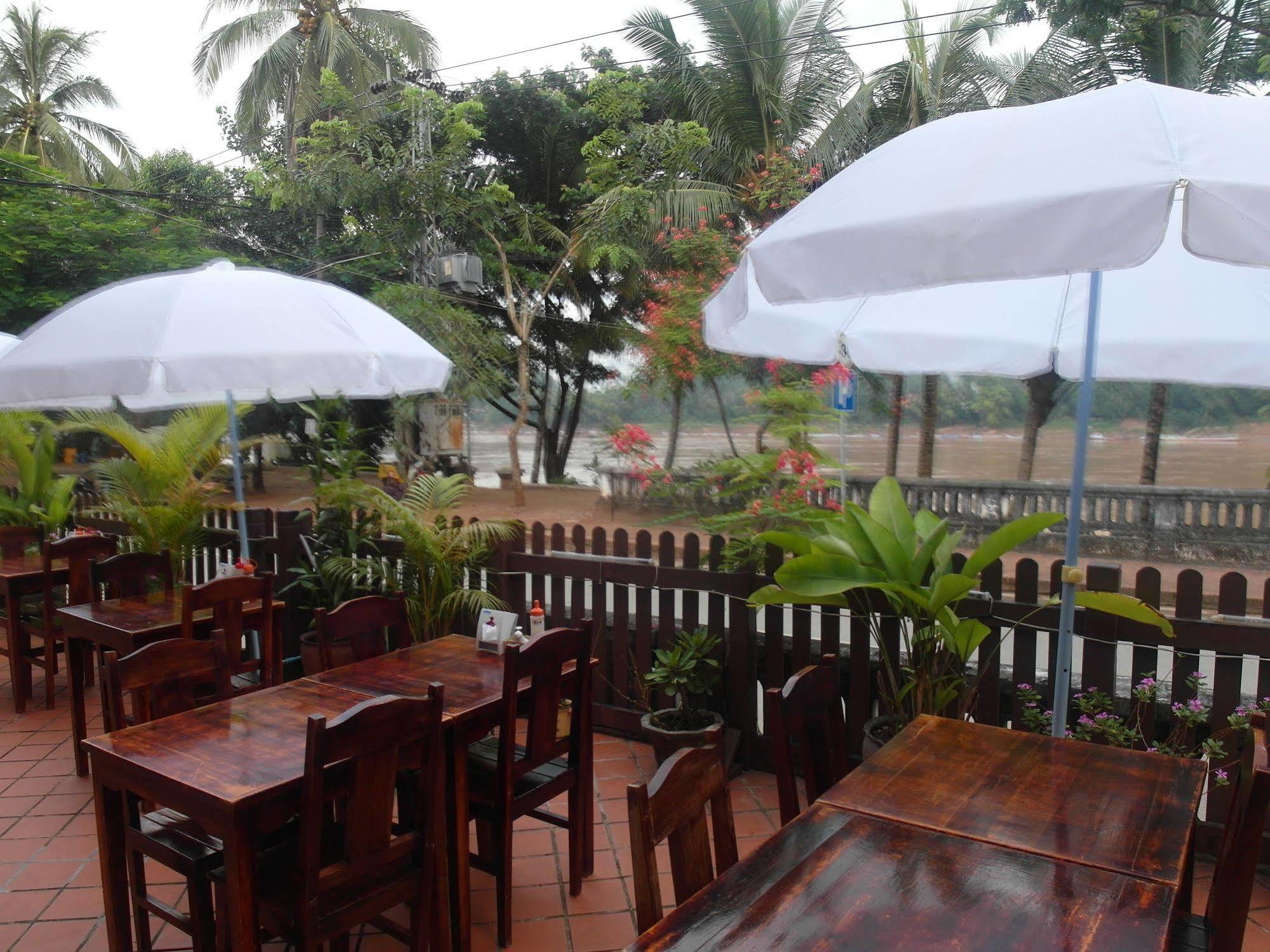Mekong Sunset View Hotel Luang Prabang Exterior photo